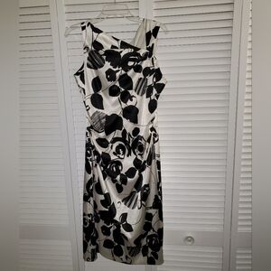 Maggy London Asymmetric Shoulder Black and White Dress Size 14